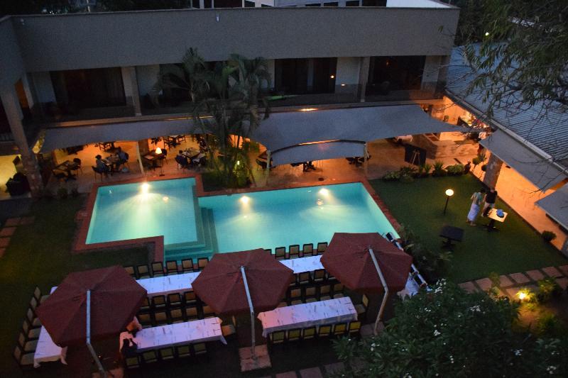 Urban By Cityblue Kampala Exterior photo